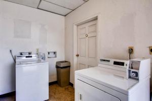 Kuchyň nebo kuchyňský kout v ubytování Axtel 1 Br Loft AX410