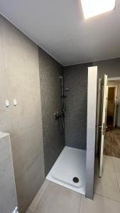Ein Badezimmer in der Unterkunft Hotel MyLord