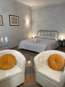 A bed or beds in a room at Accademia Dream