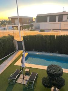Bazén v ubytování Calle Malta 19 Villa nebo v jeho okolí