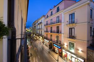 Foto dalla galleria di Palazzo Montefusco a Sorrento