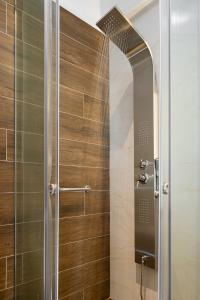 Koupelna v ubytování Ruby Luxury Suites