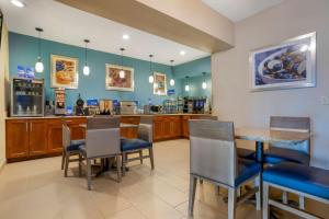 Posezení v ubytování Best Western Ville Platte