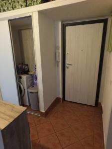Kuchyň nebo kuchyňský kout v ubytování Folka cozy apartment