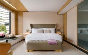 Letto o letti in una camera di Regent Hong Kong