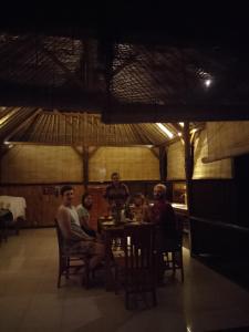 Restaurace v ubytování Pondok Diana Yuki