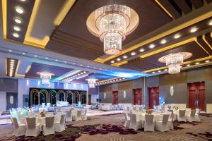 Restaurace v ubytování Park Rotana Abu Dhabi