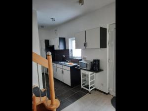 Kuchyň nebo kuchyňský kout v ubytování NEU! Ferienwohnung Lucie
