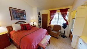 En eller flere senge i et værelse på Casa Nueva #6 Townhouse With Wifi