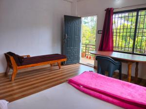 REST POINT HOMESTAY客房内的一张或多张床位