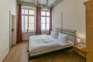 Un pat sau paturi într-o cameră la Albergo-Toscana