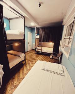 Poschodová posteľ alebo postele v izbe v ubytovaní Alojamiento Camino Portugues