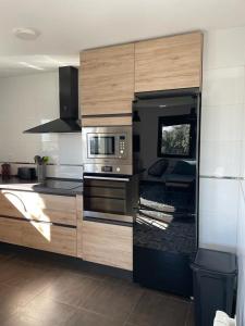 A kitchen or kitchenette at Mirador del Río