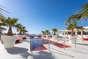 Fotografie z fotogalerie ubytování Ensuite Sea & Pool Views with Private Parking v destinaci Fuengirola