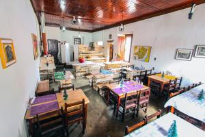 Εστιατόριο ή άλλο μέρος για φαγητό στο Pousada Arco-Íris