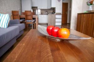 Posedenie v ubytovaní Al-Dom Apartamenty Wiśniowy Ogród z garażem