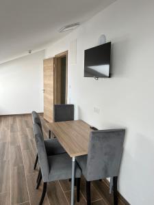 TV a/nebo společenská místnost v ubytování Boardinghouse MDS