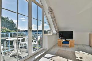 Μια τηλεόραση ή/και κέντρο ψυχαγωγίας στο Mare, Haselstieg 2