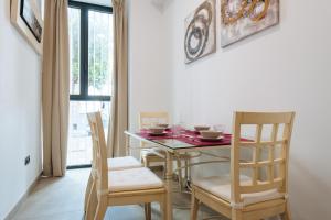 Fotografia z galérie ubytovania Apartamento céntrico en la calle Cruz Verde, 10 v destinácii Seville