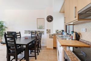 Kuchyň nebo kuchyňský kout v ubytování Apartamento Tazacorte