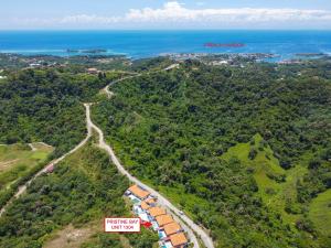 Fotografie z fotogalerie ubytování Pristine Bay Villa 1304 with large pool - 3 bedroom condo v destinaci Roatán