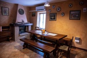 A kitchen or kitchenette at L'angolo nascosto