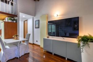Kép [MOSCOVA-DUOMO LOFT] WiFi, Netflix & Design szállásáról Milánóban a galériában