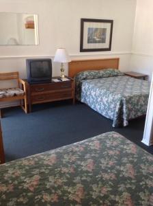 Gallery image of Cedar Vista Motel in Tobermory +16 photos
