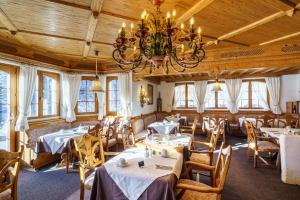 Restaurace v ubytování Hotel Alpenroyal