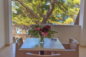 Foto Viestes asuva majutusasutuse Gattarella Family Resort Puglia - Standard Half-Board à buffet galeriist