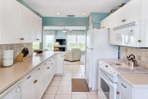 Η κουζίνα ή μικρή κουζίνα στο Winshall Home home