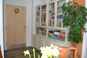 Knihovna v aparthotelu