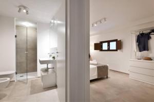 Koupelna v ubytování Cosy and Modern Apartment Portu Frailis