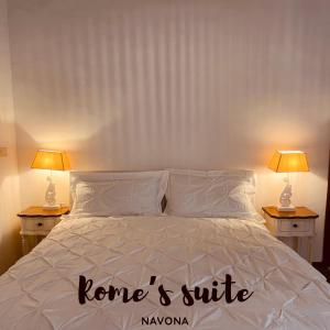 A bed or beds in a room at Rome’s Suite Navona