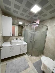 Koupelna v ubytování Cozy House At The Most Luxurious District