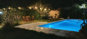 Swimmingpoolen hos eller tæt på Sojuramaiju ,Habitación privada