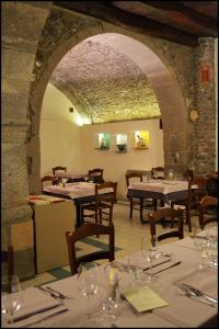 Restaurace v ubytování Antica Dimora Del Gruccione, Albergo diffuso