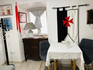 Foto da galeria de Pé do Castelo Casinha - pet friendly & garage em Tomar
