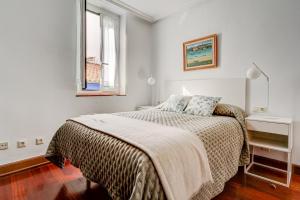 Postel nebo postele na pokoji v ubytování Luminoso apartamento en Hondarribia con Terraza, Centro, 3HB