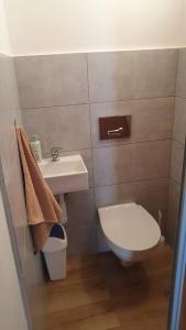 Koupelna v ubytování Neno