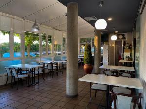 Restaurace v ubytování Hotel La Colina