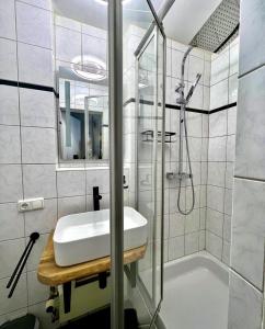 Ett badrum på Gasthof Königstand