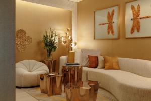 Posezení v ubytování Naumi Hotel Singapore