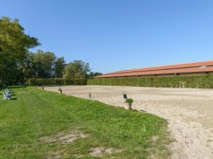 Zahrada ubytování Holiday home on a riding stable