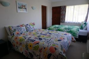 Aww Sheep-Uninterrupted Panoramic View with Spa客房内的一张或多张床位