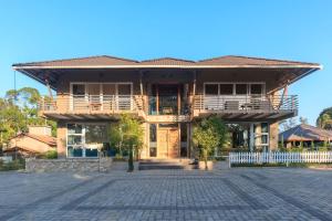 Clădirea în care este situat/ăvila