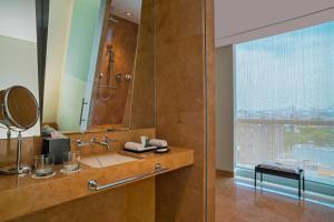 Зображення з фотогалереї помешкання The Westin Lima Hotel & Convention Center у місті Ліма