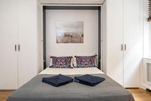 Postel nebo postele na pokoji v ubytování Stay Mayfair