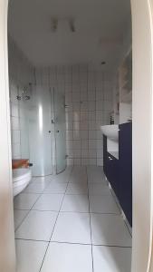 Kúpeľňa v ubytovaní Alte Schule am See