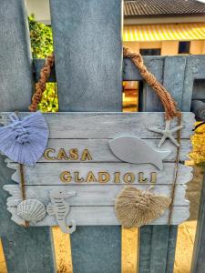 Fotografie z fotogalerie ubytování Casa Gladioli con Ampio Giardino v destinaci Tirrenia